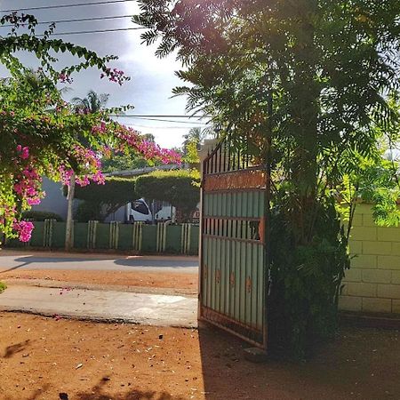 Saubagya Inn Anuradhapura Luaran gambar